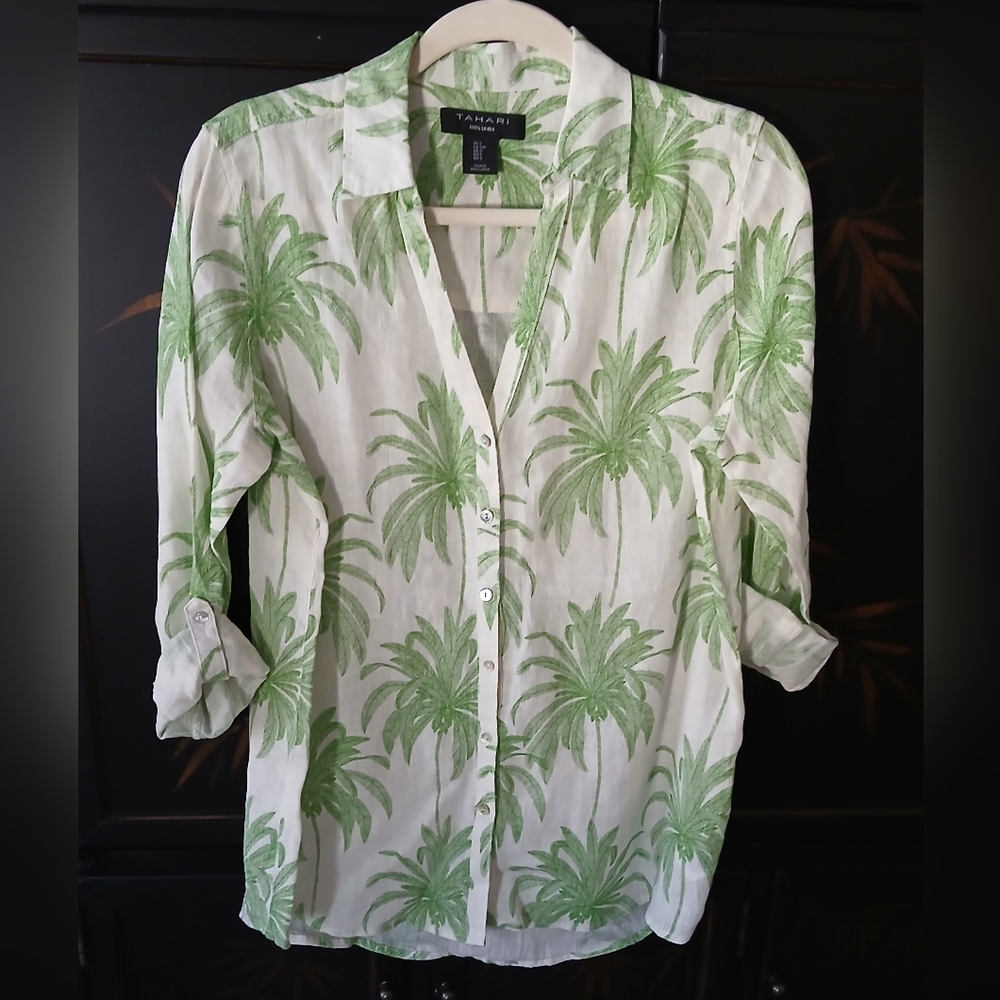 Tahari linen palm button down